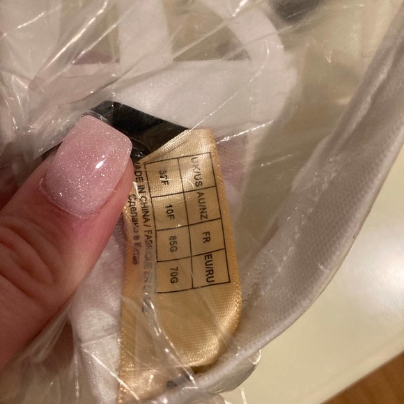 NWT Dita Von Teese Maestra White Lace Underwire Balconette Bra Size 32F - Picture 7 of 9